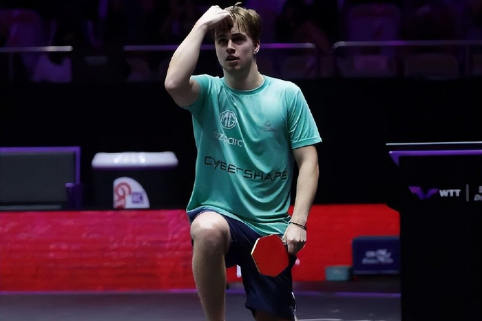 中点燃了国 中点燃了国