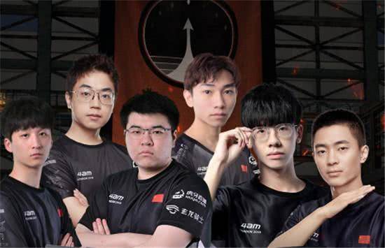 才沈梦露因 才沈梦露因