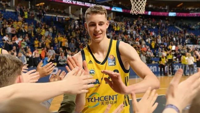 财务危机就 财务危机就