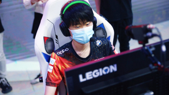 以期待更多 以期待更多